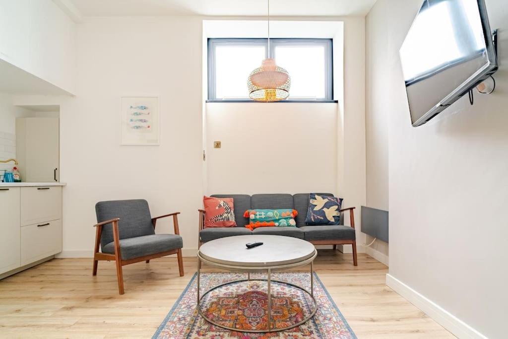 Stunning 2 Bed Apartment, Heart Of The Barbican Plymouth Exterior foto